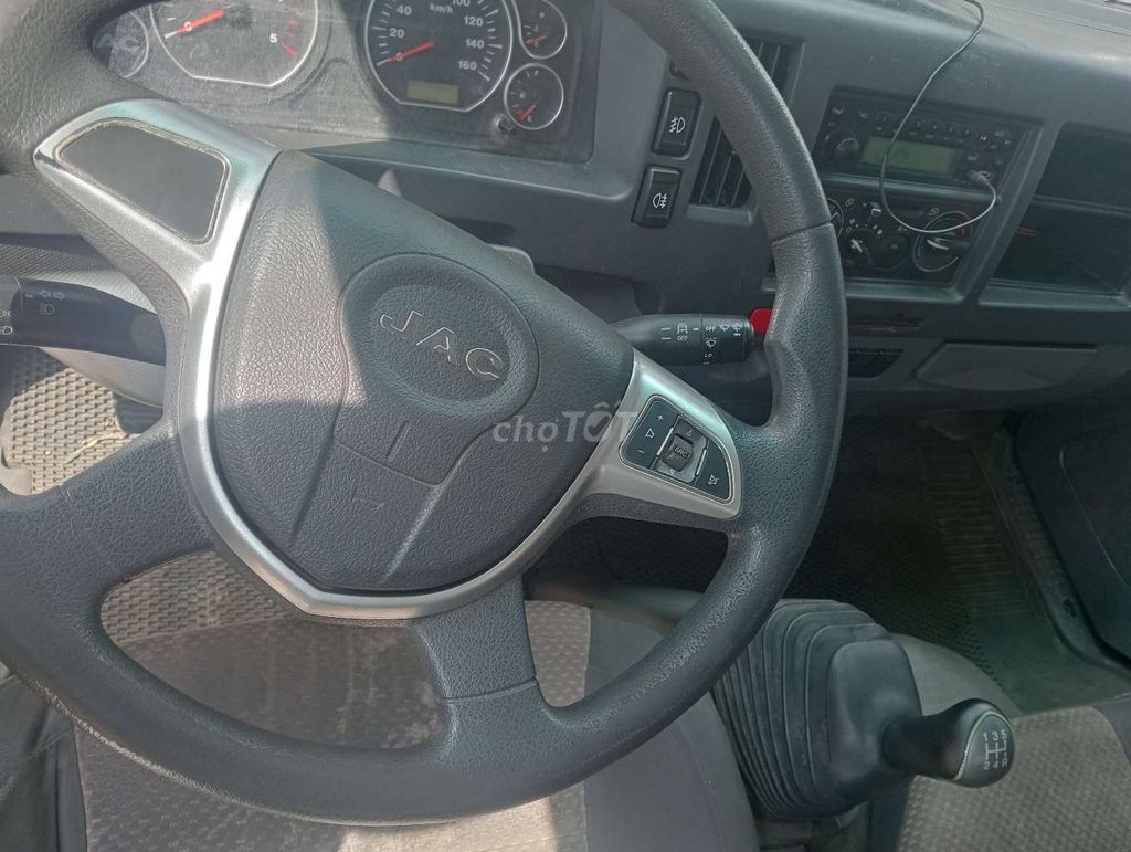 Xe tải lướt . Rin 95% . Tải 3t5. Thùng dài 4m3. Mua bán Xe tải, xe ben tại Thành phố Thuận An Bình Dương được đăng bởi Devic Map  hình 1