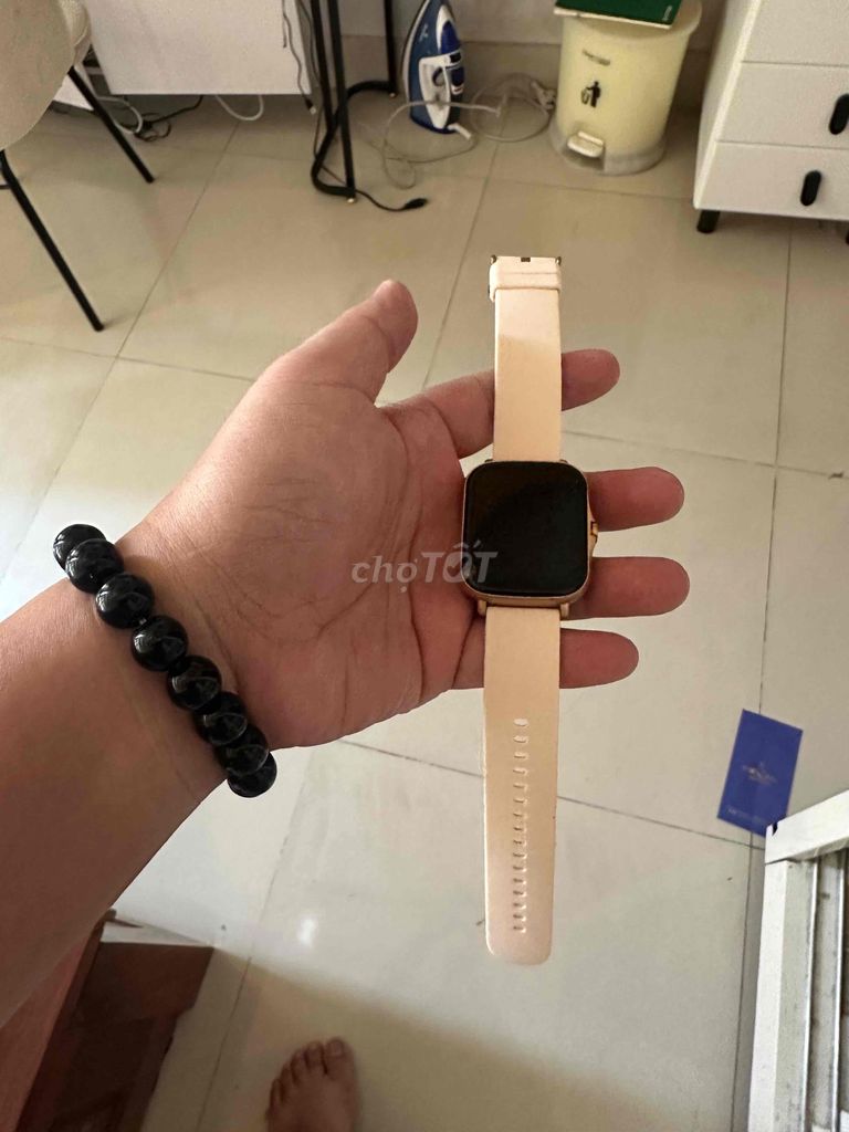 Đồng hồ thông minh Vàng hồng. Mua bán Thiết bị đeo thông minh tại Quận 10 Tp Hồ Chí Minh được đăng bởi Mỹ Quỳnh Chi Phạm hình 1