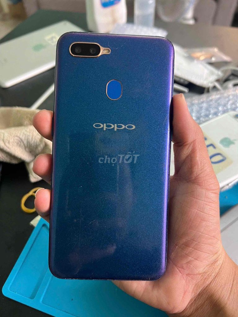 oppo a5s, 32g, pin trâu, đẹp, phản quang