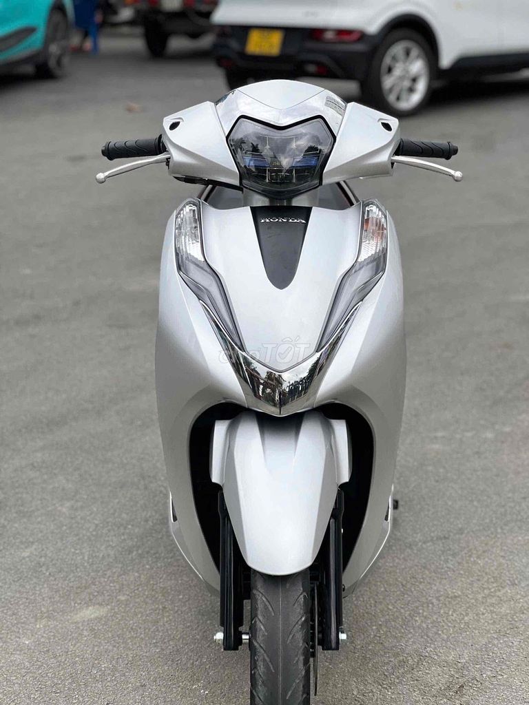 Honda Lead 125 2019 Full 4val Bạc. Mua bán Xe máy tại Quận 11 Tp Hồ Chí Minh được đăng bởi Hưng Từ hình 3