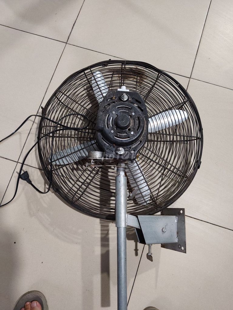 Quạt treo tường Ching Hai W 9299. Mua bán Quạt tại Huyện Thanh Trì Hà Nội được đăng bởi Ánh Nguyễn Văn hình 1