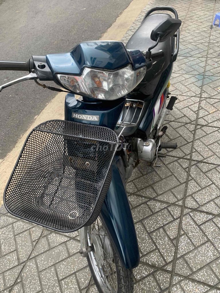 wave apha máy zin êm gtdd không chính chủ bán btc. Mua bán Xe máy tại Thành phố Đà Lạt Lâm Đồng được đăng bởi Như Ý hình 1