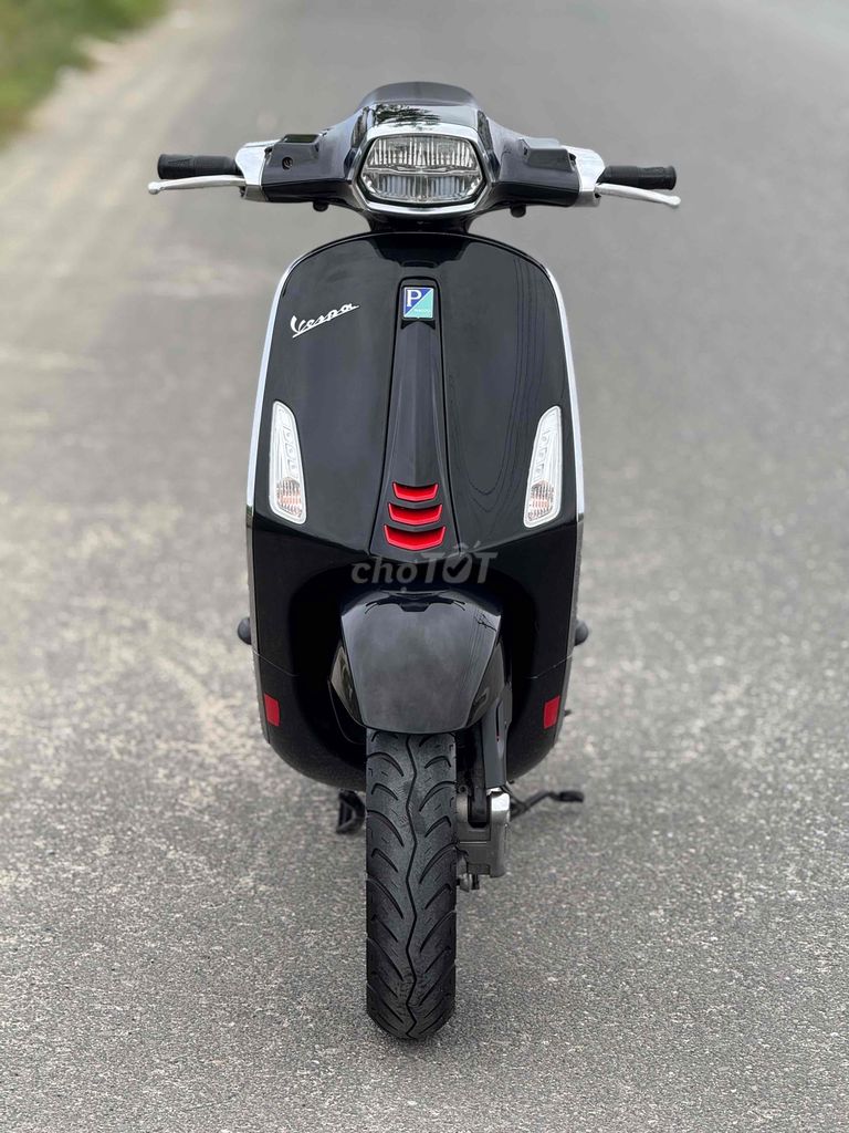 Vespa spin 2020 đèn led động cơ iget phanh ABS biể. Mua bán Xe máy tại Quận Liên Chiểu Đà Nẵng được đăng bởi Nhật Tình hình 3