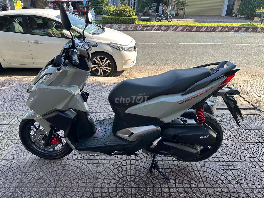 Honda Vario 160 ABS 2025 zin dep vĩnh long. Mua bán Xe máy tại Thành phố Vĩnh Long Vĩnh Long được đăng bởi xe máy Tùng Beo hình 4