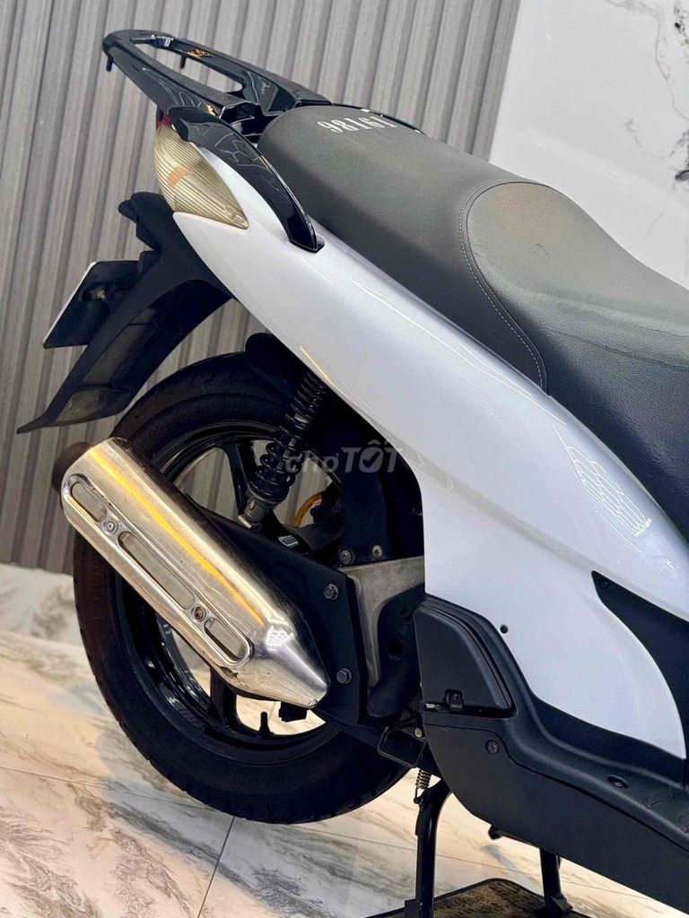 Sh 150 2008 bst  máy zin. chưa rot nợ xấu trả 50%. Mua bán Xe máy tại Quận Bình Tân Tp Hồ Chí Minh được đăng bởi Xe Máy Qúy Le hình 6