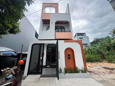 Rent · 4 bd · 100 м² · Quận Ngũ Hành Sơn, ул. Đường Trịnh Lỗi