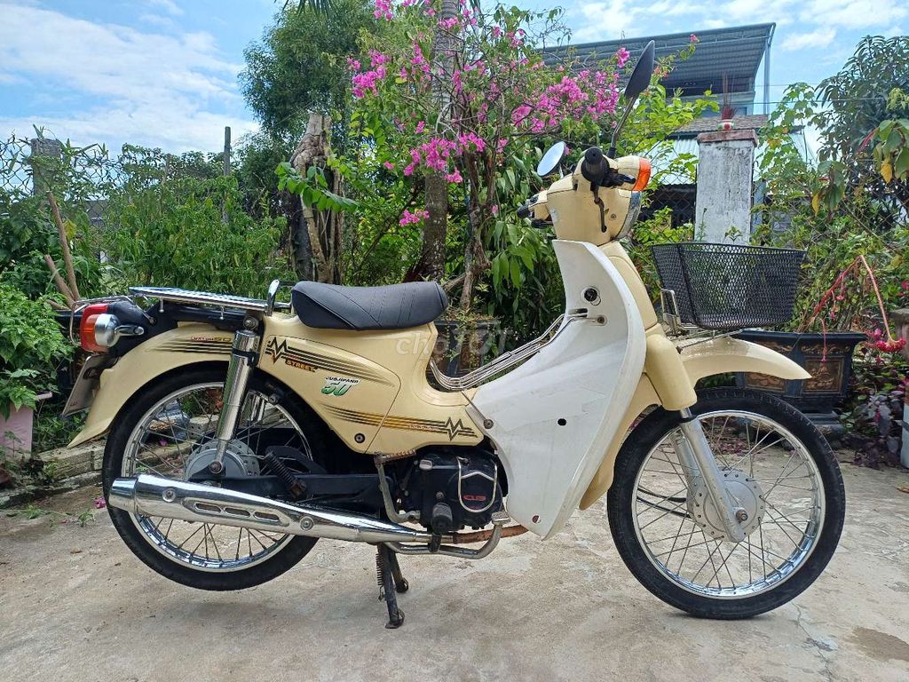 Cup Halim 50cc không cần bằng lái. Mua bán Xe máy tại Huyện Núi Thành Quảng Nam được đăng bởi Vũ hình 3