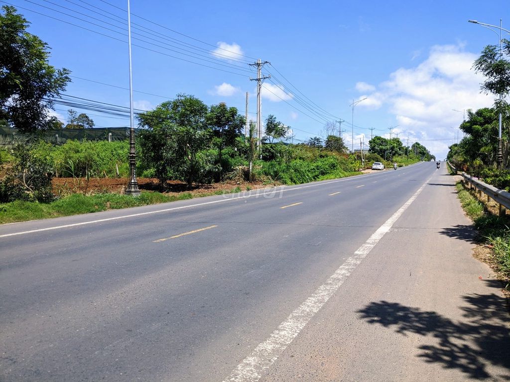 BÁN LÔ ĐẤT THANH AN 15X50M CÓ SẴN 300 THỔ CƯ GIÁ 660 TRIỆU, SỔ HỒNG. Mua bán đất tại Huyện Hớn Quản Bình Phước được đăng bởi tuấn hình 2