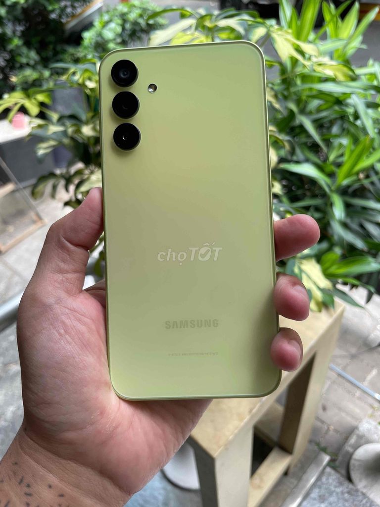 Samsung Galaxy A15 Vàng chanh. Mua bán Điện thoại tại Quận 7 Tp Hồ Chí Minh được đăng bởi KaPy garden hình 1