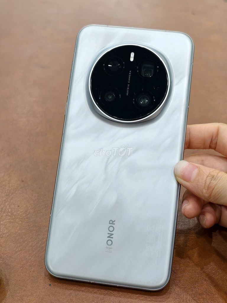 Honor Magic 7 Pro bản quốc tế 12-512gb màu Xám. Mua bán Điện thoại tại Quận Đống Đa Hà Nội được đăng bởi Hn Store hình 1