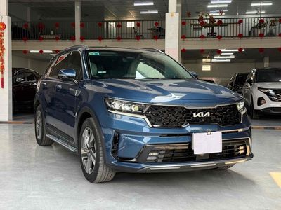 Kia Sorento 2022 2.5 Signature Xanh
