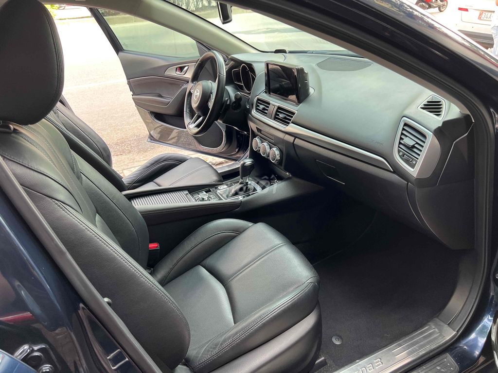 Mazda 3 2020 1.5L Premium - 80000 km. Mua bán Ô tô tại Quận Long Biên Hà Nội được đăng bởi AUTO TÂN HƯNG THỊNH hình 7