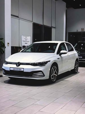 VOLKSWAGEN GOLF - XE NHẬP ĐỨC TRẢ TRƯỚC CHỈ 68 TR