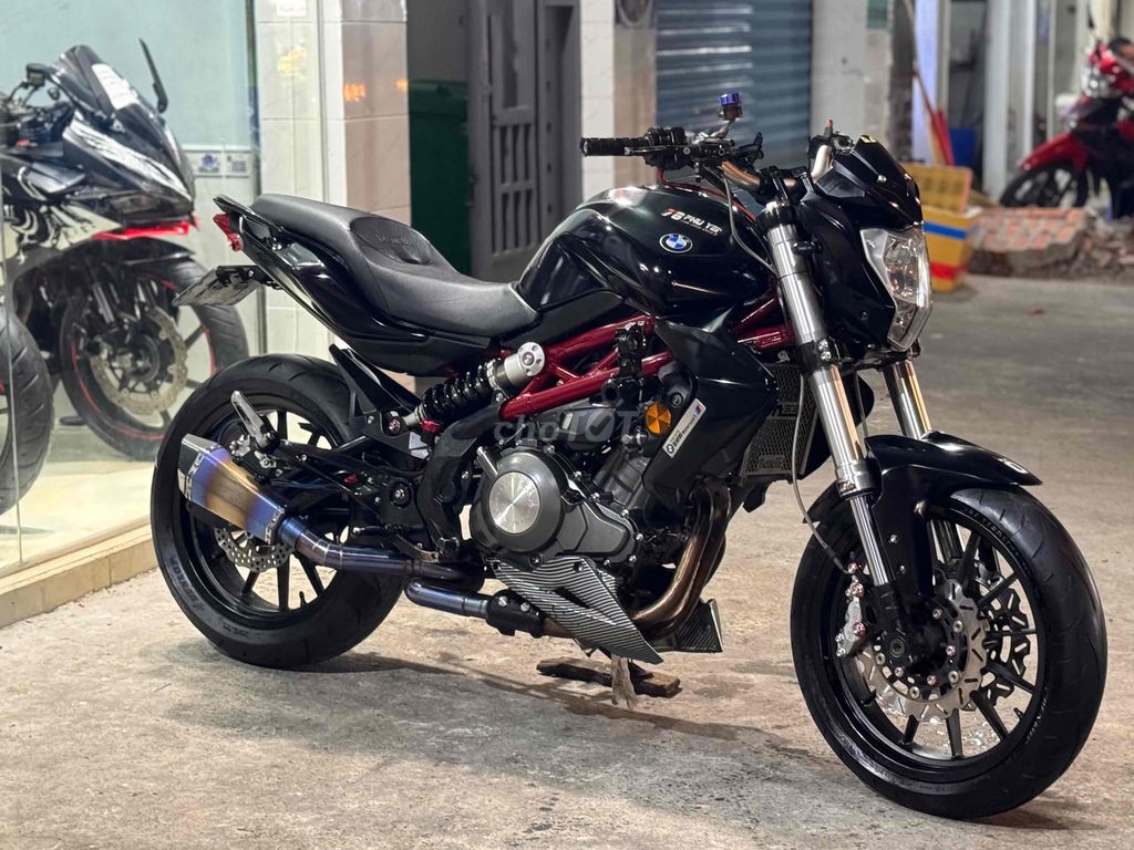 Cần bán Benelli BN302 2015 Xe keng Biển SG BTC