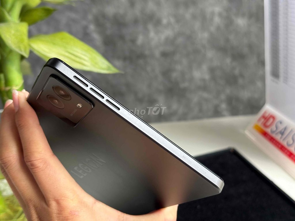 Lenovo Legion Y700 2025 12/256gb ( có đổi máy ). Mua bán Máy tính bảng tại Quận Ninh Kiều Cần Thơ được đăng bởi Tiến  hình 5