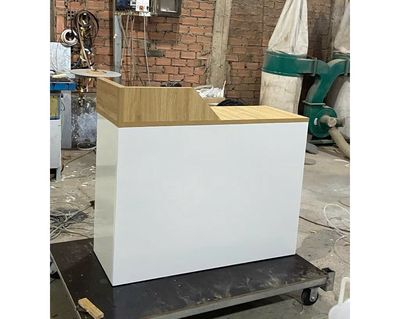 Quầy Lễ Tân, Bàn Thu Ngân giá Rẻ, New 100%. Mua bán null tại Quận Cẩm Lệ Đà Nẵng được đăng bởi Kho Nội Thất MT 