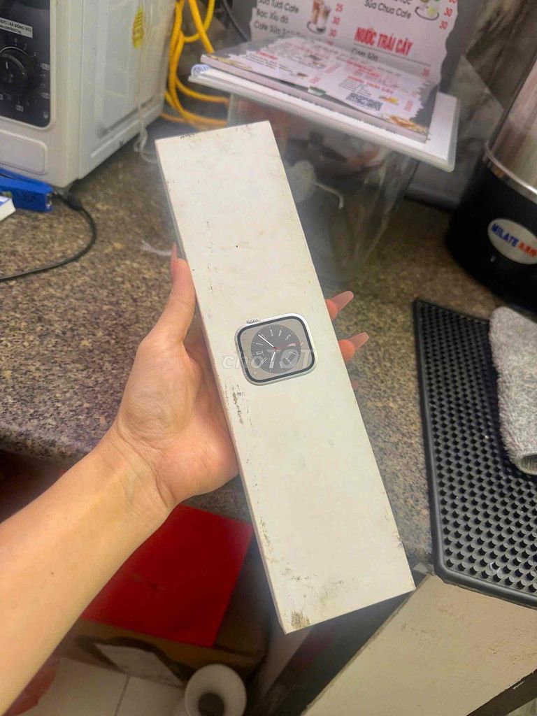 Apple Watch Series 8 Bạc 41mm. Mua bán Thiết bị đeo thông minh tại Quận 11 Tp Hồ Chí Minh được đăng bởi Andy hồng hình 1