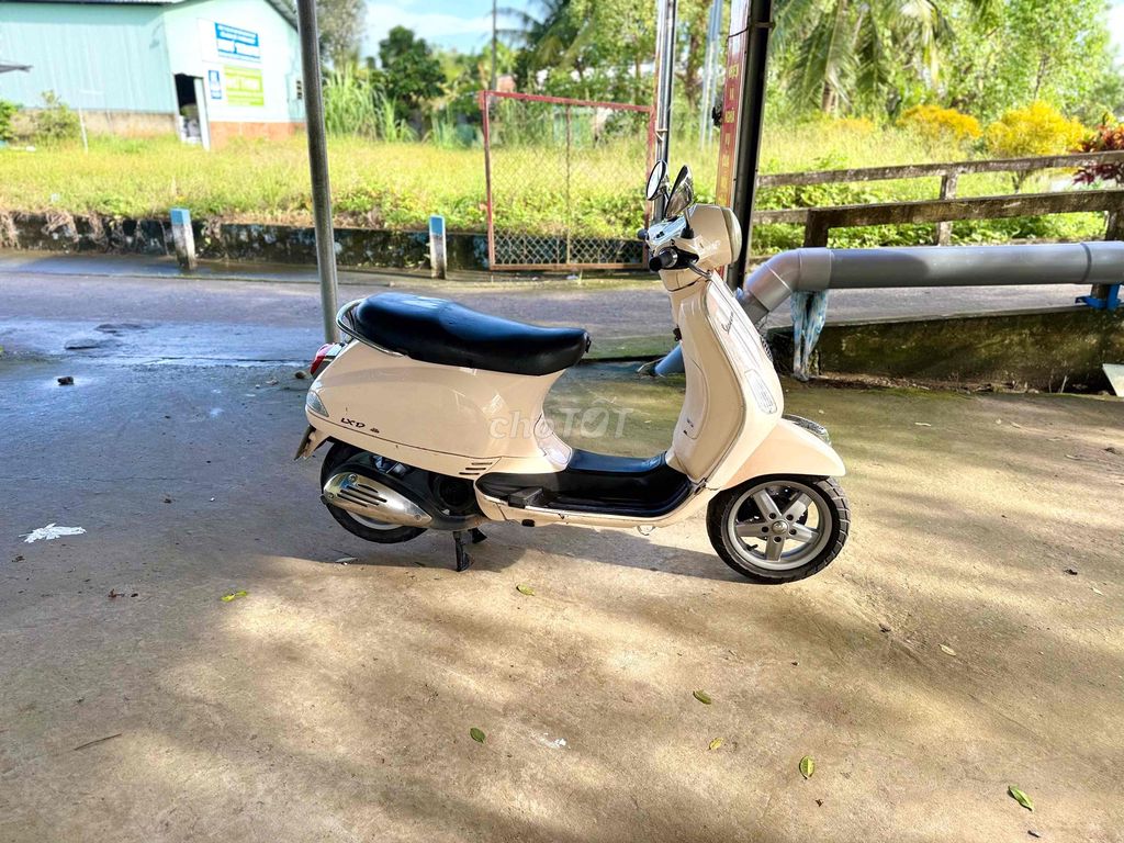 -Em Bán Vespa Lx 125 Fi Xe Nhập Ý Máy Zin Êm. Mua bán Xe máy tại Huyện Phong Điền Cần Thơ được đăng bởi Danh Hà hình 4