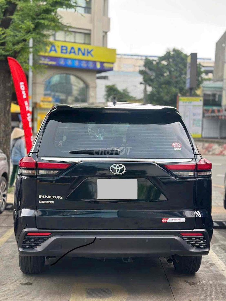 Toyota Innova Cross 2025 - SIÊU LƯỚT 800 km. Mua bán Ô tô tại Quận 11 Tp Hồ Chí Minh được đăng bởi TOYOTA LÝ THƯỜNG KIỆT hình 3