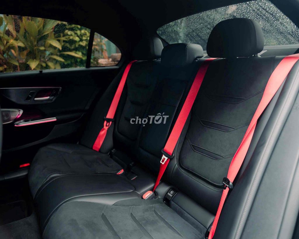 Mercedes C63 S E Performance AMG model 2024. Mua bán Ô tô tại Quận Tân Bình Tp Hồ Chí Minh được đăng bởi Long Anh Auto hình 7