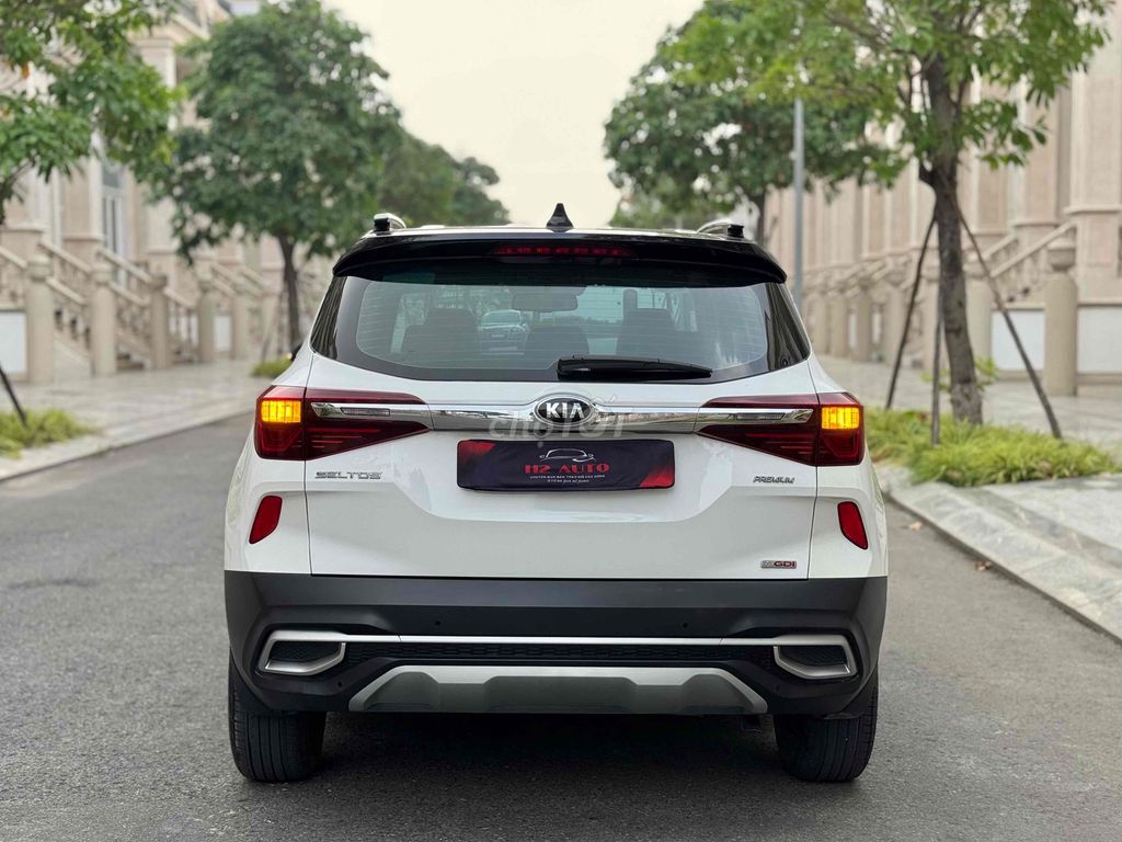 Kia Seltos 1.4 Premium 2020 quá mới chỉ 13.000 km. Mua bán Ô tô tại Thành phố Thủ Đức Tp Hồ Chí Minh được đăng bởi Hoà Xe Cũ hình 5