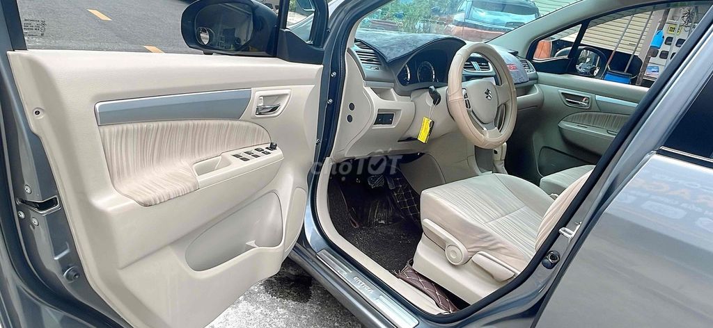 Suzuki Ertiga 2017 1.4 AT - 82000 km. Mua bán Ô tô tại Thành phố Dĩ An Bình Dương được đăng bởi Phan văn Độ hình 11