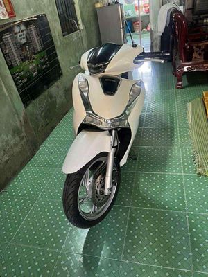 cần bán sh 150 đk năm 2023. Mua bán Xe máy tại Huyện Giồng Riềng Kiên Giang được đăng bởi Trương Thắng