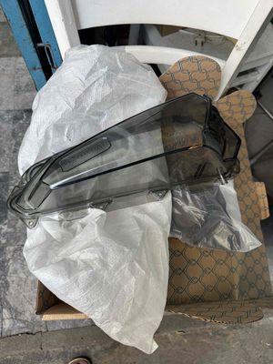 Ốp lọc gió ZHIPAT SH350i Đen khói