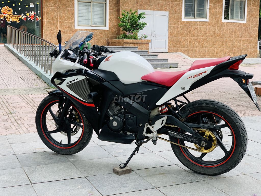 HONDA CBR 150 BẢN NHẬP THÁI MÁY ZIN BÔ NỔ CỰC BỐC. Mua bán Xe máy tại Quận Nam Từ Liêm Hà Nội được đăng bởi Hà Thanh hình 5