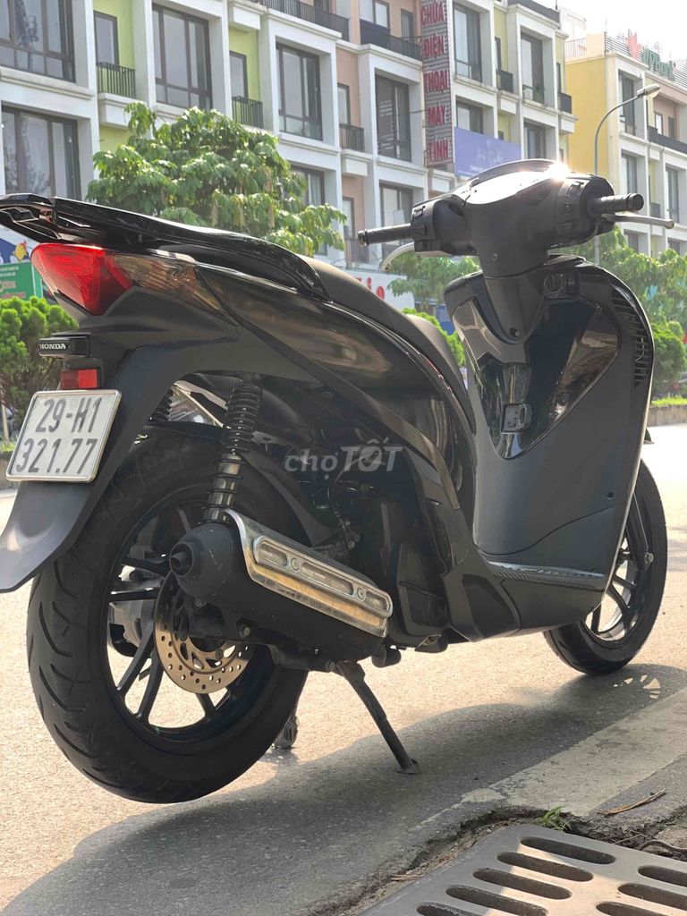 Sh 150i lên form nhập,khoá smartkey ngon chất. Mua bán Xe máy tại Huyện Thanh Trì Hà Nội được đăng bởi xe máy cũ chính hãng hình 6