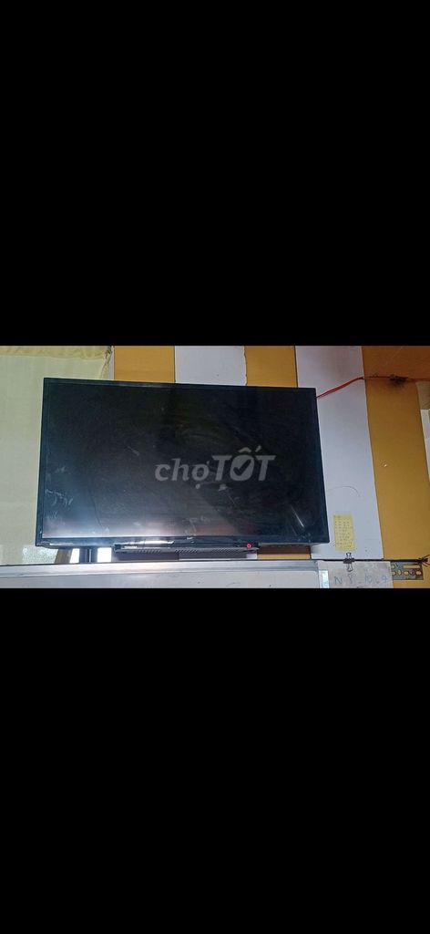 Tivi 32 inch Không Wifi Đang sử dụng. Mua bán Tivi, Âm thanh tại Quận Gò Vấp Tp Hồ Chí Minh được đăng bởi Ngày Hôm Qua  hình 1