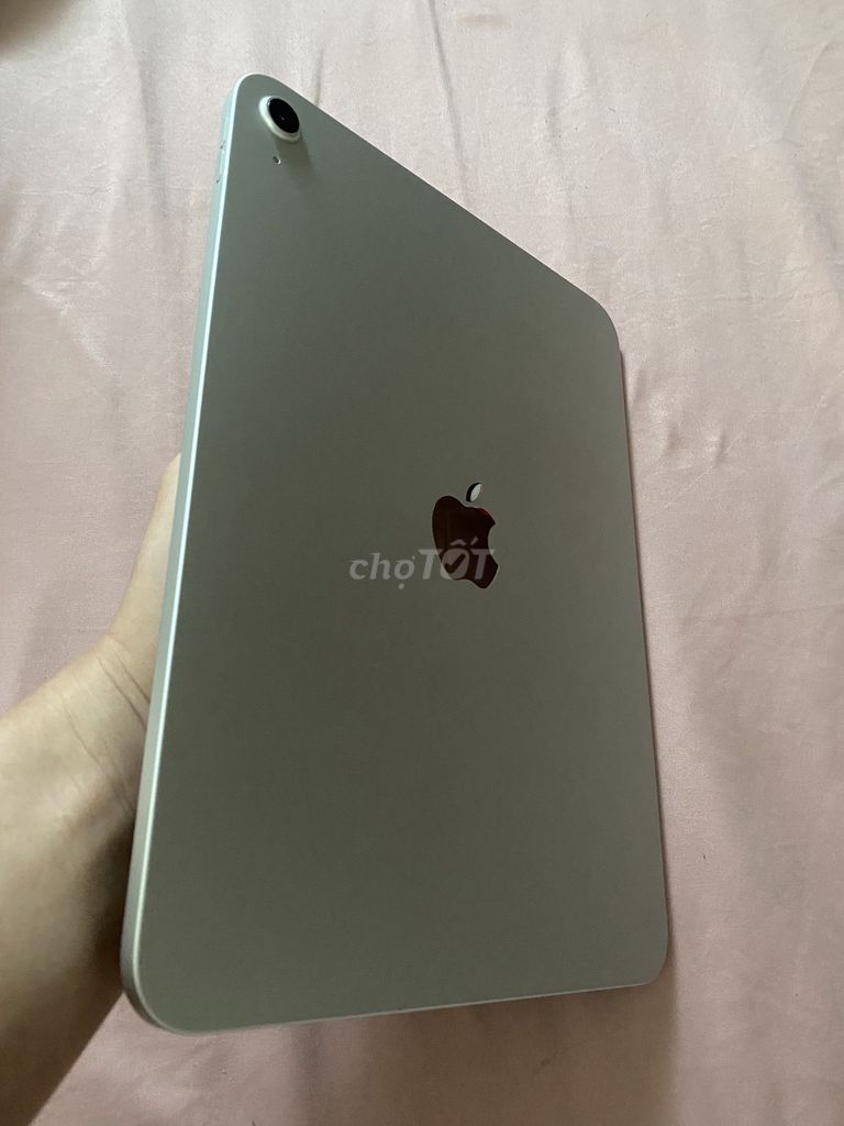Apple iPad A16 Bạc 8GB/128GB 99% (full box). Mua bán Máy tính bảng tại Huyện Bình Chánh Tp Hồ Chí Minh được đăng bởi Anh.Khoa hình 1