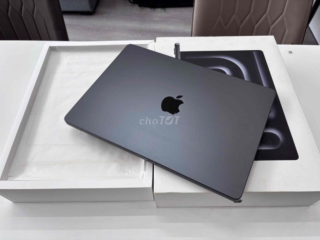 Macbook Pro M4 14 inch 16GB/512GB 99% 9283839. Mua bán Laptop tại Quận Ninh Kiều Cần Thơ được đăng bởi Quý Mobile Cần thơ hình 1