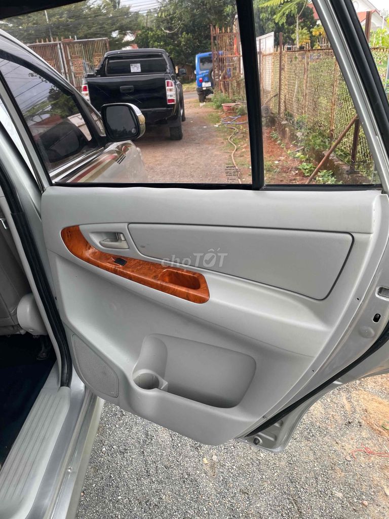 Toyota Innova 2008 V - 123000 km. Mua bán Ô tô tại Thành phố Bảo Lộc Lâm Đồng được đăng bởi dương quá autu hình 10