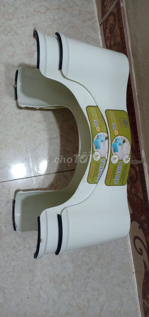 2 ghế kê chân toilet bồn cầu