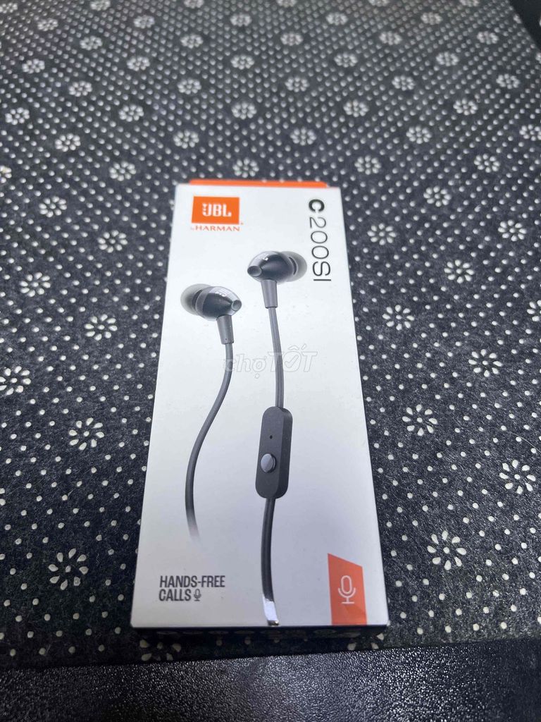 Tai nghe JBL C200SI Đen Mới. Mua bán Tivi, Âm thanh tại Quận 12 Tp Hồ Chí Minh được đăng bởi Bảo hình 1