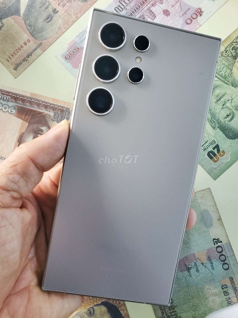 Samsung S24 Ultra 256G Xám BH T4/2026. Mua bán Điện thoại tại Thành phố Buôn Ma Thuột Đắk Lắk được đăng bởi Lê Nguyễn SmartPhones hình 1