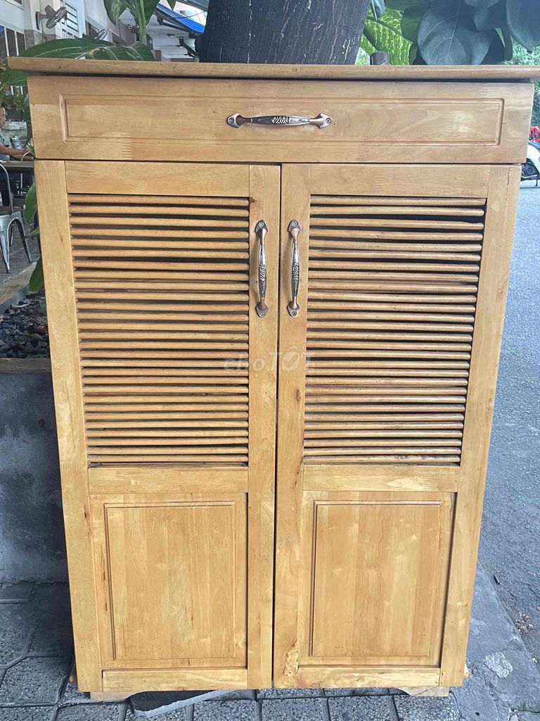 Tủ giày Gỗ Vàng gỗ 80x35x120cm 2 cánh. Mua bán Tủ, kệ gia đình tại Quận Tân Phú Tp Hồ Chí Minh được đăng bởi Thu Hồng hình 1