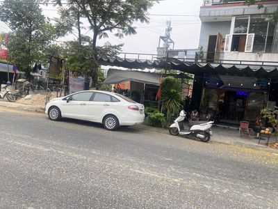 Ford Fiesta 2013 Trắng