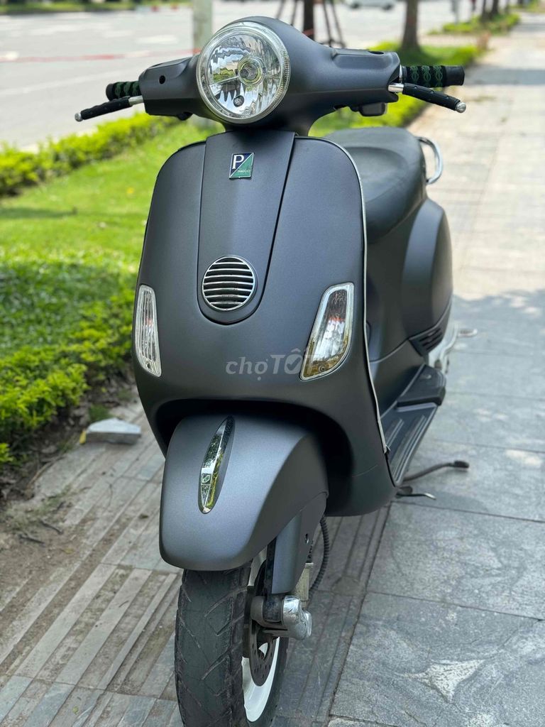 xe ga vespa 125cc đen sần 2015 xe đẹp 90%