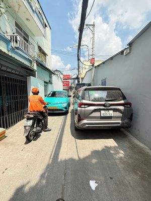 BÁN NHÀ 4 TẦNG HẺM 391 HUỲNH TẤN PHÁT Q7 ĐANG CHO THUÊ 20 TRIỆU/THÁNG