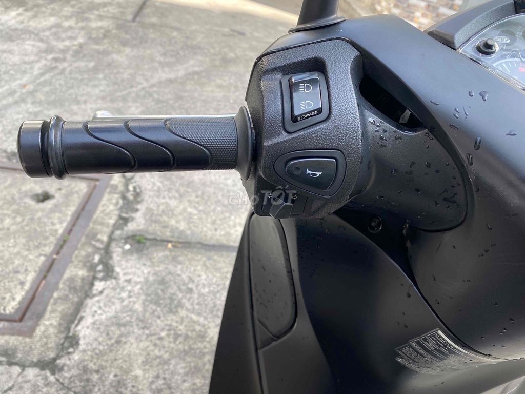 sh 150 2019 abs 6 ngàn km bstp zin ken. Mua bán Xe máy tại Quận Tân Bình Tp Hồ Chí Minh được đăng bởi CÁ NHÂN   9 CHỦ hình 7