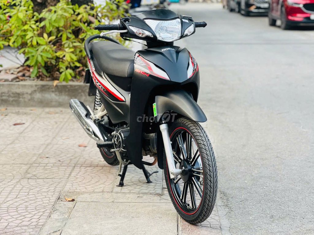 HONDA WAVE A 110 ĐEN VÀNH ĐÚC VỪA MUA 2024. Mua bán Xe máy tại Quận Cầu Giấy Hà Nội được đăng bởi TRÍ KIÊN hình 1