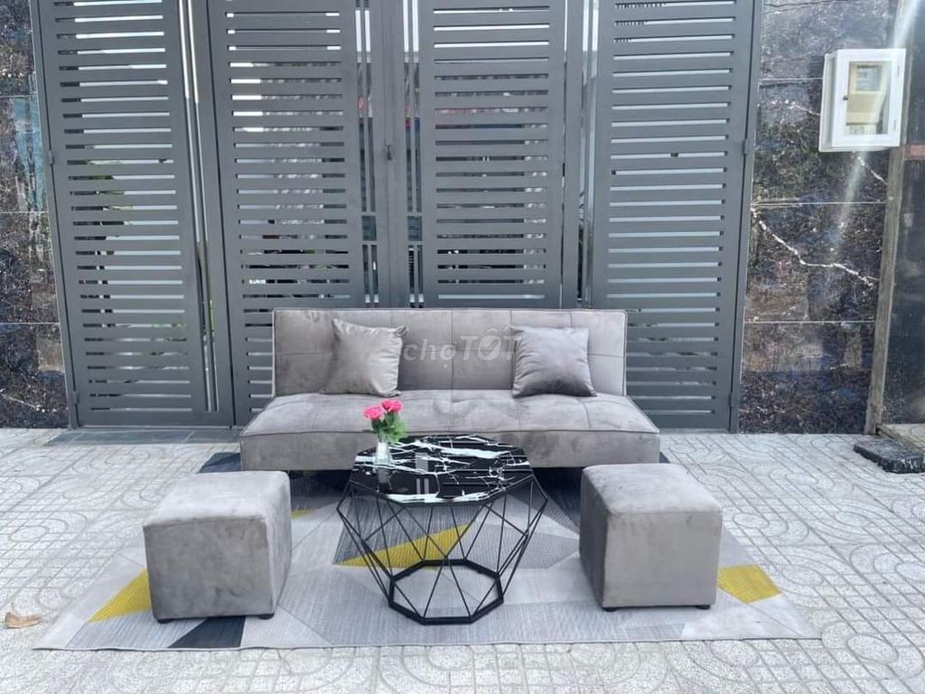 khung gỗ + bọc nệm+ đầy đủ màu sắc +  1m7x 1m. Mua bán Bàn ghế tại Quận Bình Tân Tp Hồ Chí Minh được đăng bởi Tổng kho phế liệu hình 1