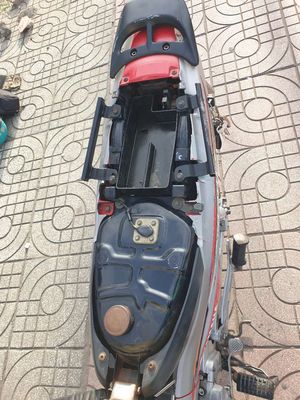 Sirius đời đầu Thái Lan xe chắc chắn bền cứng cáp. Mua bán Xe máy tại Thành phố Biên Hòa Đồng Nai được đăng bởi cô Thanh 