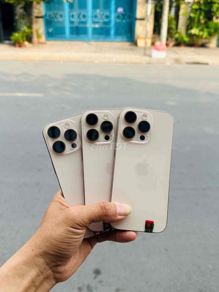 iPhone 16 Pro 256GB Vàng sa mạc 99%. Mua bán Điện thoại tại Thành phố Biên Hòa Đồng Nai được đăng bởi TRƯƠNG HUY HOÀNG hình 1