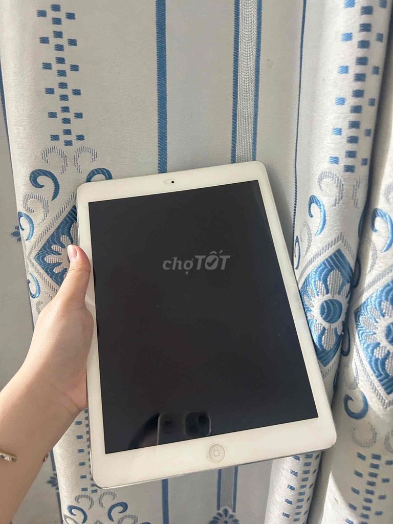 Apple iPad Air 1 16GB Trắng 4G. Mua bán Máy tính bảng tại Quận Phú Nhuận Tp Hồ Chí Minh được đăng bởi Bi Apple hình 1