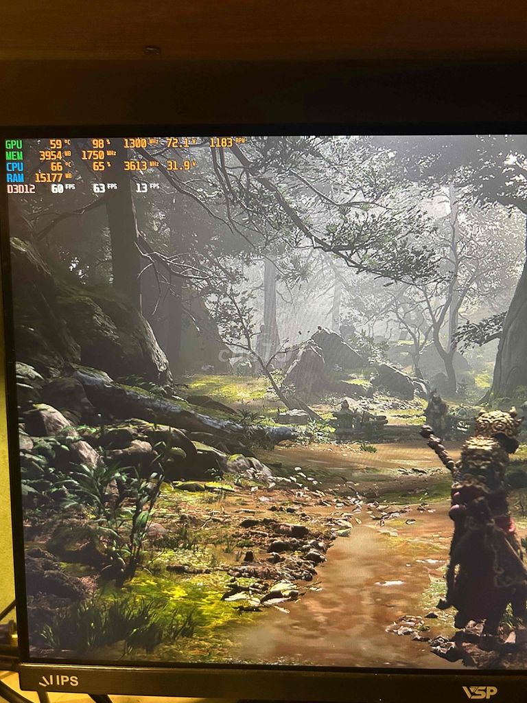 Bán cây pc đang dùng chơi game nặng