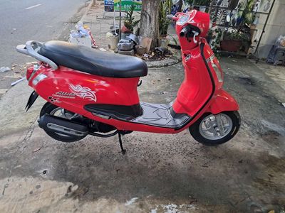 Elizabet 2012..Sạch đẹp.máy zin..cực êm..bs 72. Mua bán Xe máy tại Huyện Đất Đỏ Bà Rịa - Vũng Tàu được đăng bởi Trường