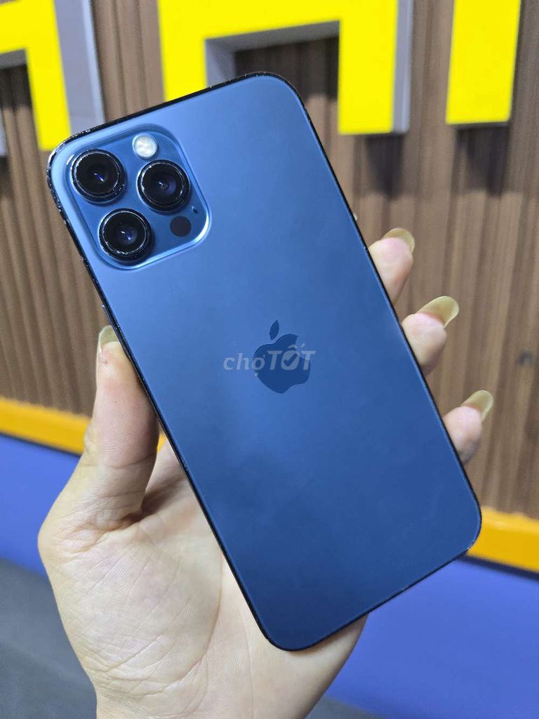 iphone 12 promax 256gb Zin full. Mua bán Điện thoại tại Thành phố Buôn Ma Thuột Đắk Lắk được đăng bởi OPPO LINH ANH 48 LÊ QUÝ ĐÔN BMT hình 1
